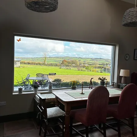 The Barn At The Old Rectory بيت للعطل *