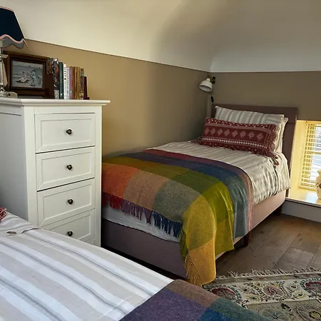 بيت للعطل The Barn At The Old Rectory